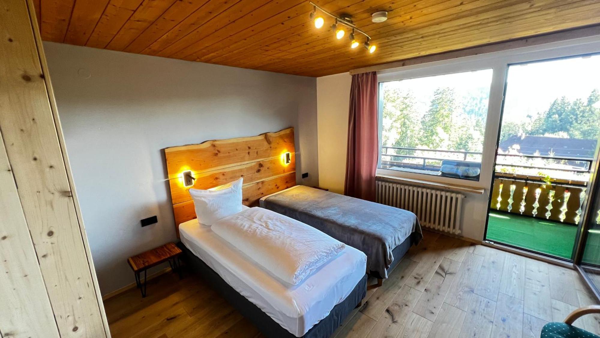 Boutique Hotel And Apartments Pension Sternen Todtmoos Exterior foto